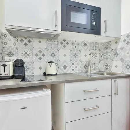 Charming - 2p - Eiffel Tower Appartement