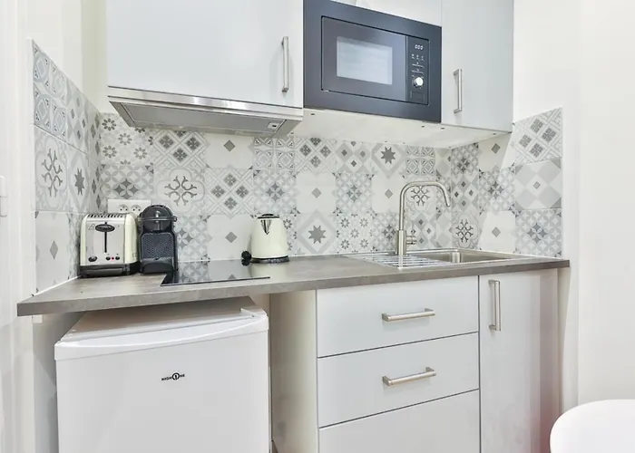 Charming - 2p - Eiffel Tower Apartment