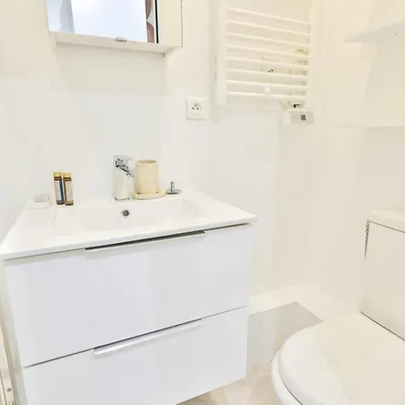 Apartment Charming - 2p - Eiffel Tower *